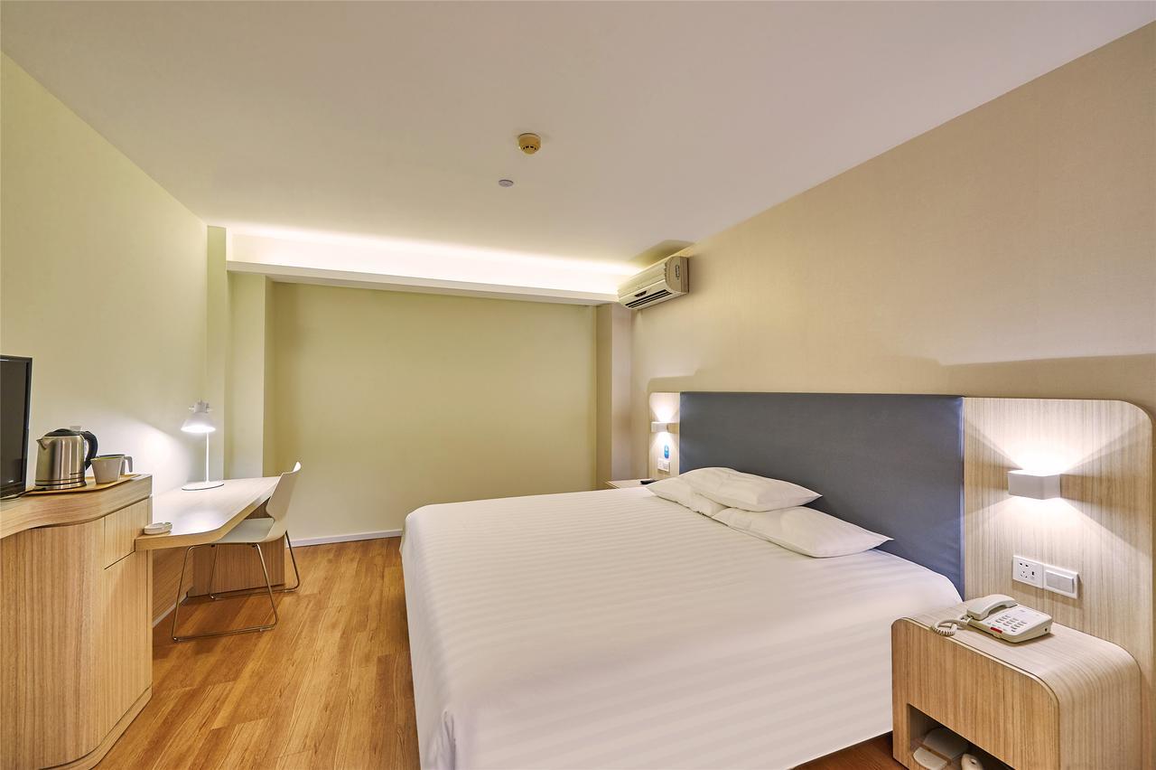 Hanting Hotel Qingdao Zhanqiao Railway Station Εξωτερικό φωτογραφία